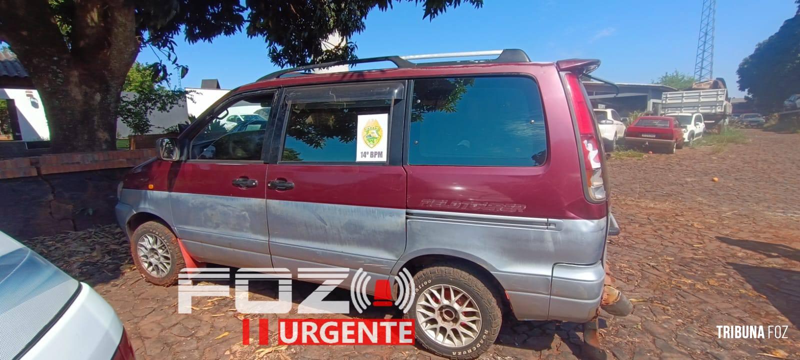 ROTAM localiza veículo roubado já em estado de abandono no Bairro Vila C