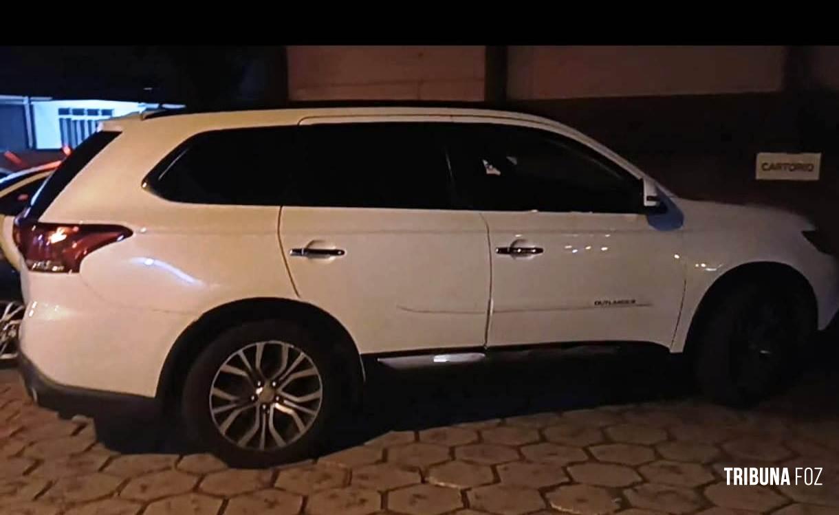 Guarda Municipal recupera veículo com indicativo de furto e prende ocupantes durante a madrugada Guarda Municipal recupera veículo com indicativo de furto e prende ocupantes durante a madrugada