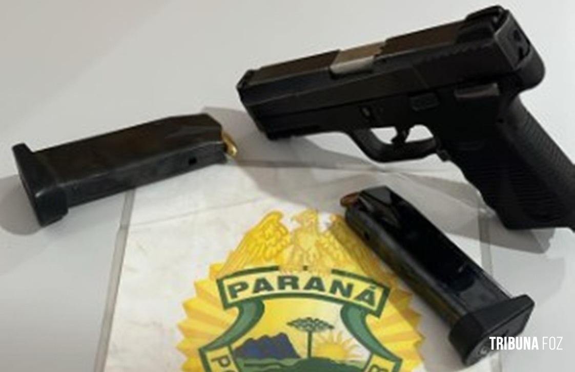 PM recupera veiculo e prende homem armado na região do Lago de Itaipu PM recupera veiculo e prende homem armado na região do Lago de Itaipu