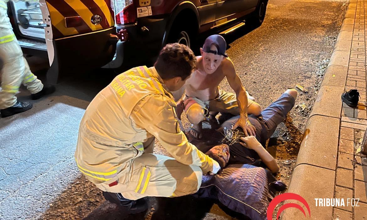 Motociclista fica gravemente ferido após colidir contra um poste no Bairro Três Lagoas 