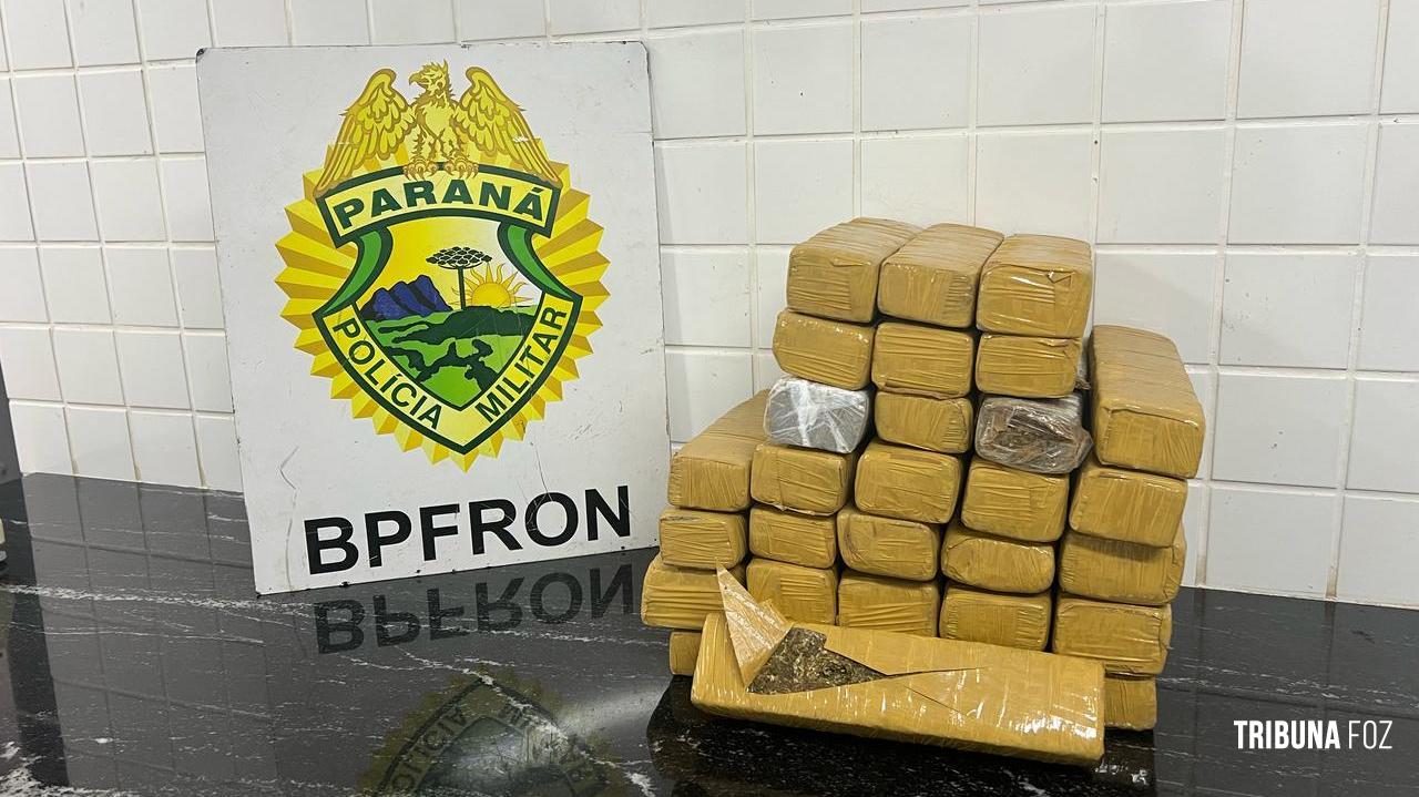 PF e BPFRON prendem homem transportando maconha em ônibus na BR-277 em Céu Azul PF e BPFRON prendem homem transportando maconha em ônibus na BR-277 em Céu Azul