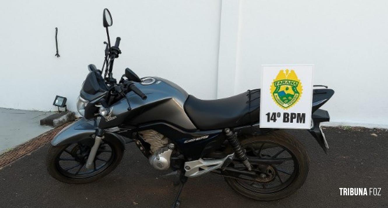 Polícia Militar recupera motocicleta com alerta de roubo no centro de Foz do Iguaçu Polícia Militar recupera motocicleta com alerta de roubo no centro de Foz do Iguaçu