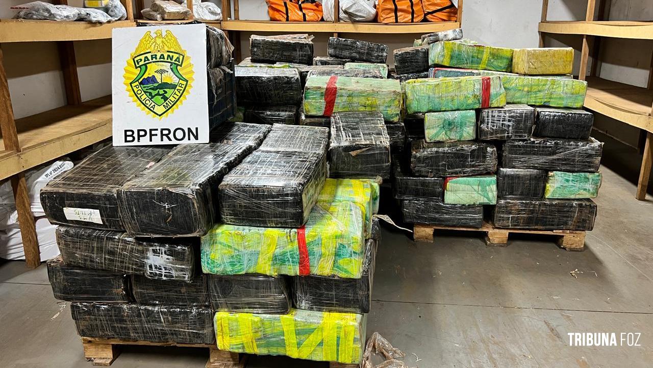 BPFRON apreende 3.392,3 Kg de drogas em Santa Helena BPFRON apreende 3.392,3 Kg de drogas em Santa Helena