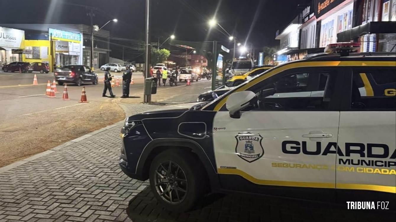 GM e FOZTRANS reforçam a segurança com operação blitz nas vias de Foz do Iguaçu GM e FOZTRANS reforçam a segurança com operação blitz nas vias de Foz do Iguaçu