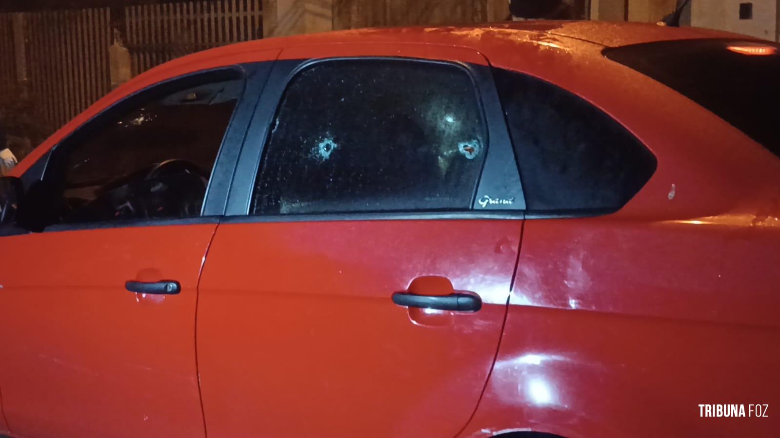 Homem é executado a tiros dentro do carro no Parque Ouro Verde em Foz do Iguaçu Homem é executado a tiros dentro do carro no Parque Ouro Verde em Foz do Iguaçu