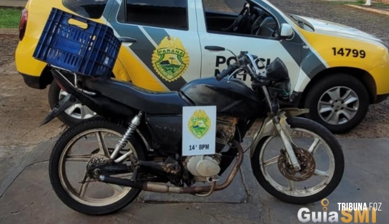 Motociclista tem a moto apreendido após furar semáforo e não estar habilitado em Medianeira Motociclista tem a moto apreendido após furar semáforo e não estar habilitado em Medianeira