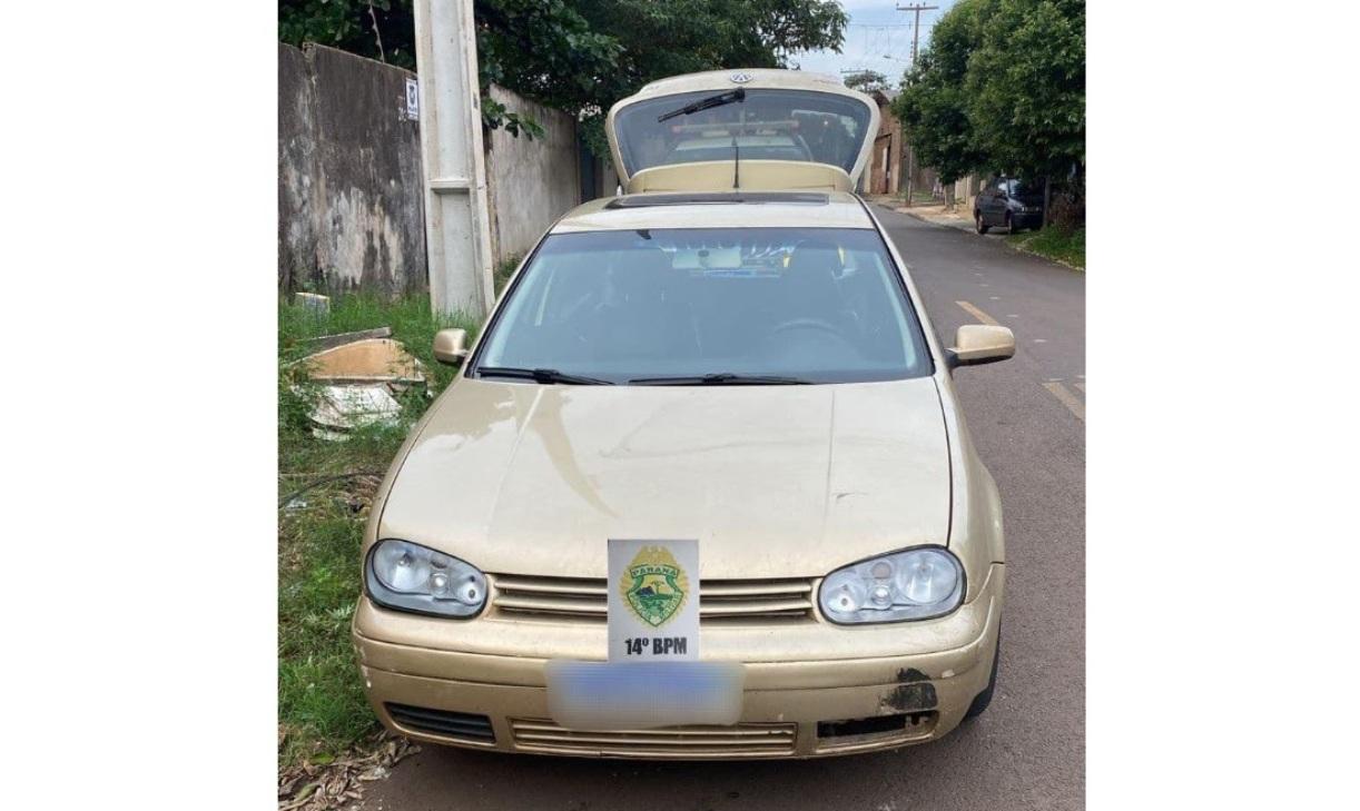Polícia Militar recupera veículo roubado em Foz do Iguaçu Polícia Militar recupera veículo roubado em Foz do Iguaçu