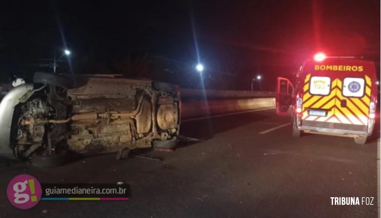 Acidente na BR-277 interdita rodovia e deixa cinco feridos em São Miguel do Iguaçu Acidente na BR-277 interdita rodovia e deixa cinco feridos em São Miguel do Iguaçu