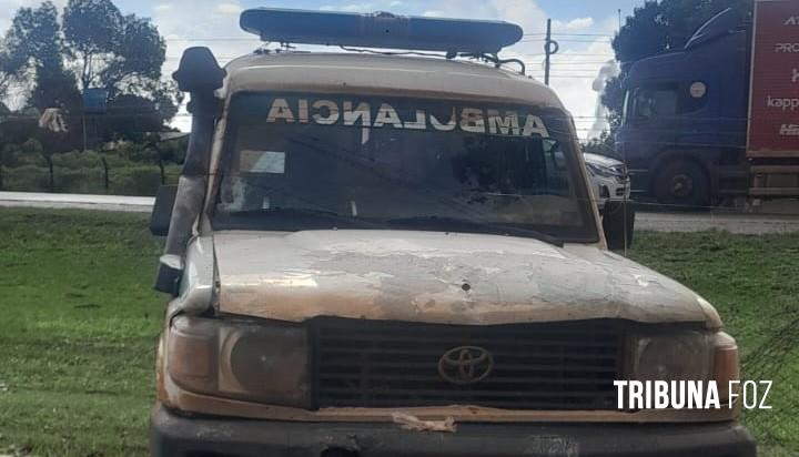 Ambulância sofre acidente de trânsito após problemas mecânicos em Hernandárias Ambulância sofre acidente de trânsito após problemas mecânicos em Hernandárias