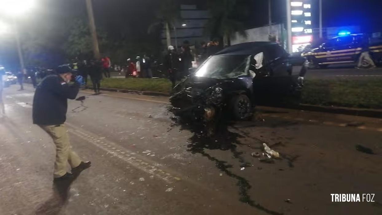 Condutor de 18 anos de idade morre após acidente de trânsito em Ciudad Del Este Condutor de 18 anos de idade morre após acidente de trânsito em Ciudad Del Este