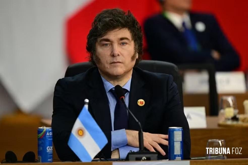 Governo de Milei sinaliza ajuste fiscal ainda mais profundo na Argentina Governo de Milei sinaliza ajuste fiscal ainda mais profundo na Argentina