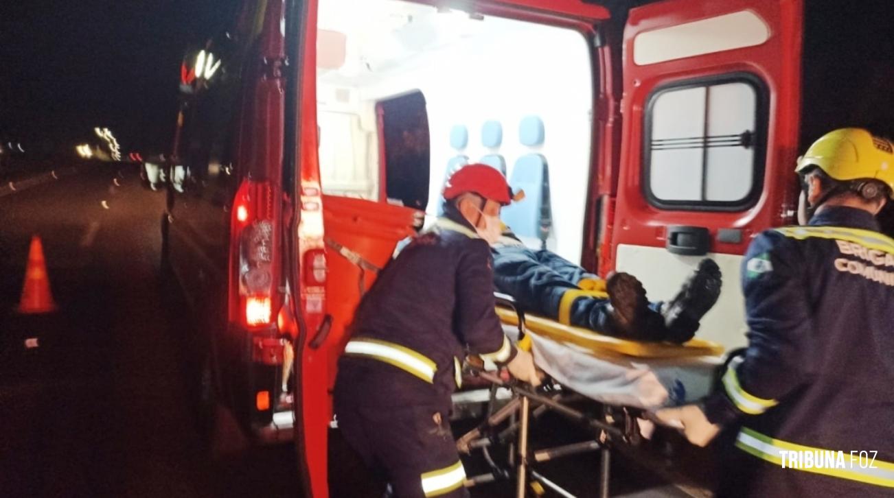 Homem fica ferido em colisão entre carro e caminhão na BR-277, em São Miguel do Iguaçu Homem fica ferido em colisão entre carro e caminhão na BR-277, em São Miguel do Iguaçu