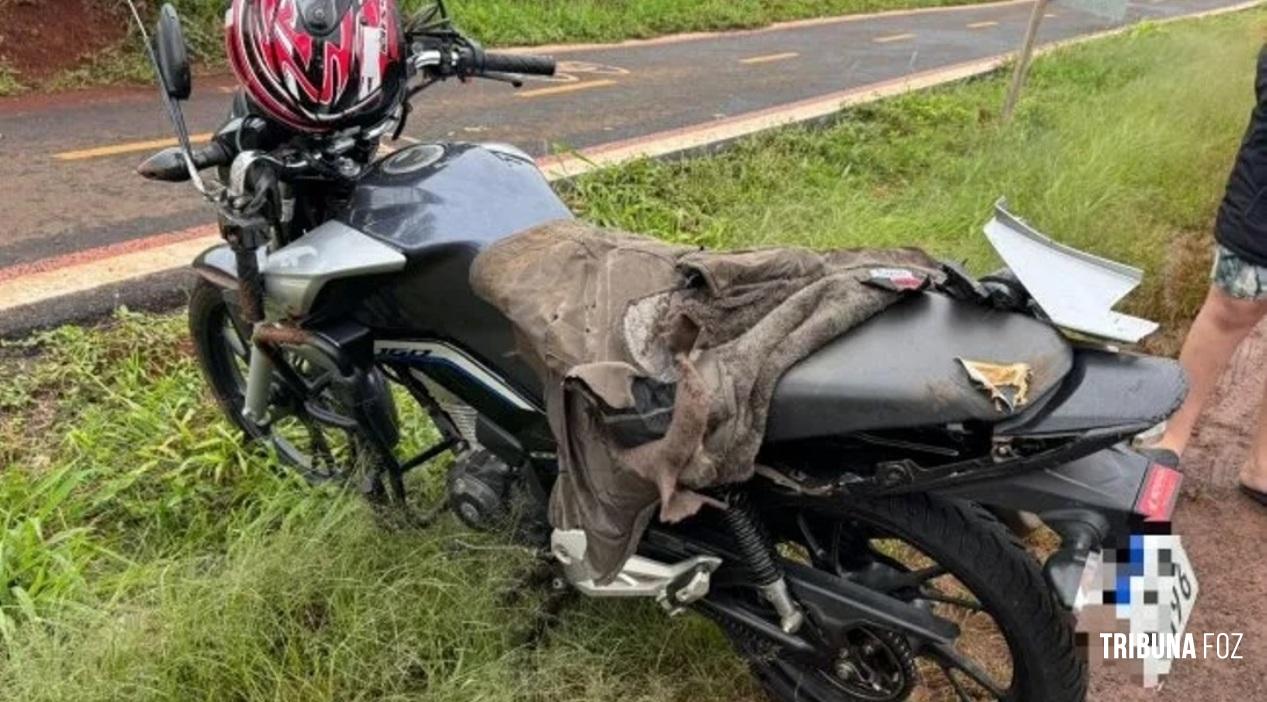 Motociclista fica ferido ao perder o controle e cair na PR-317 em Santa Helena Motociclista fica ferido ao perder o controle e cair na PR-317 em Santa Helena