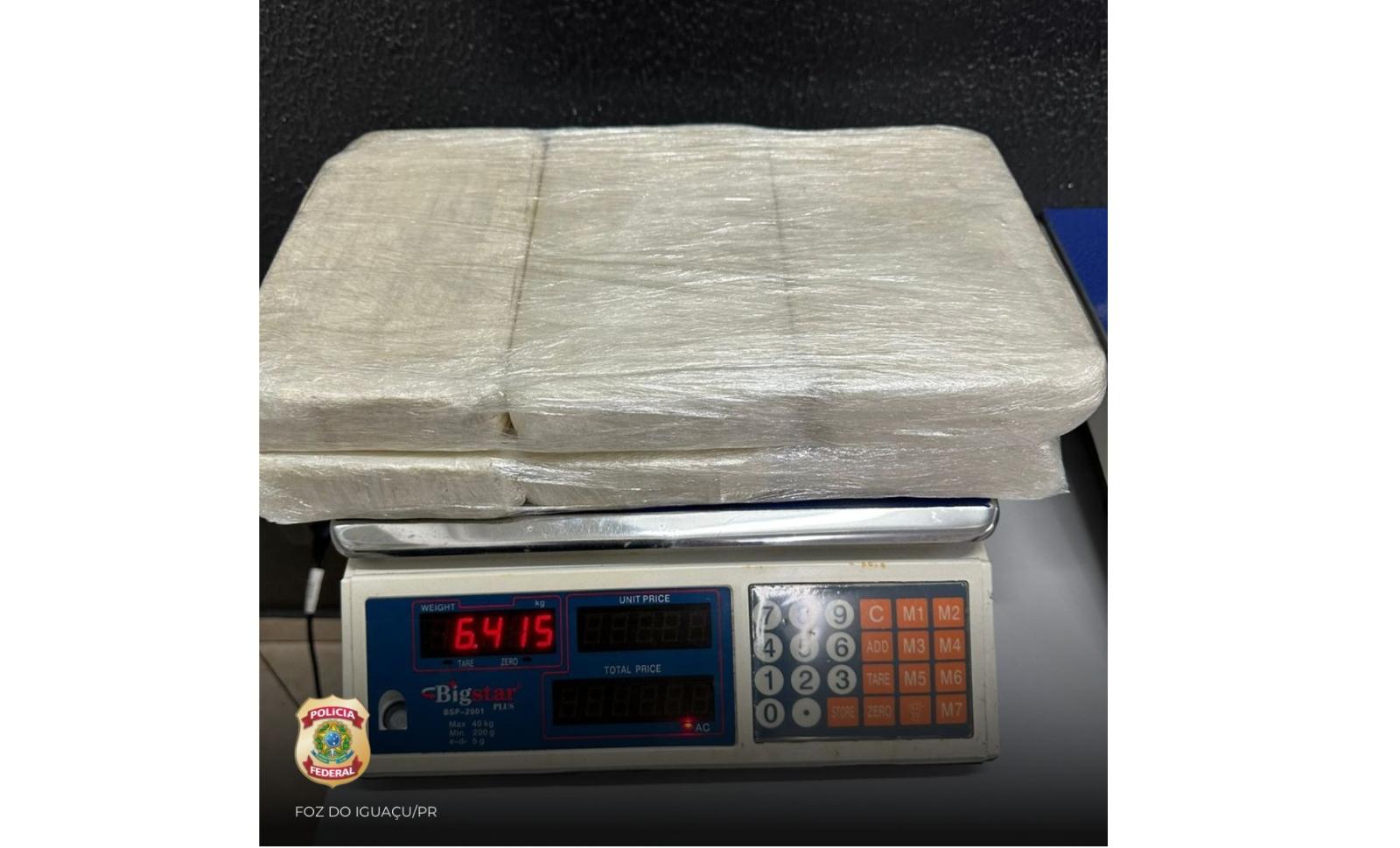 Policia Federal apreende adolescente com cocaína na Rodoviária Internacional de Foz do Iguaçu Policia Federal apreende adolescente com cocaína na Rodoviária Internacional de Foz do Iguaçu