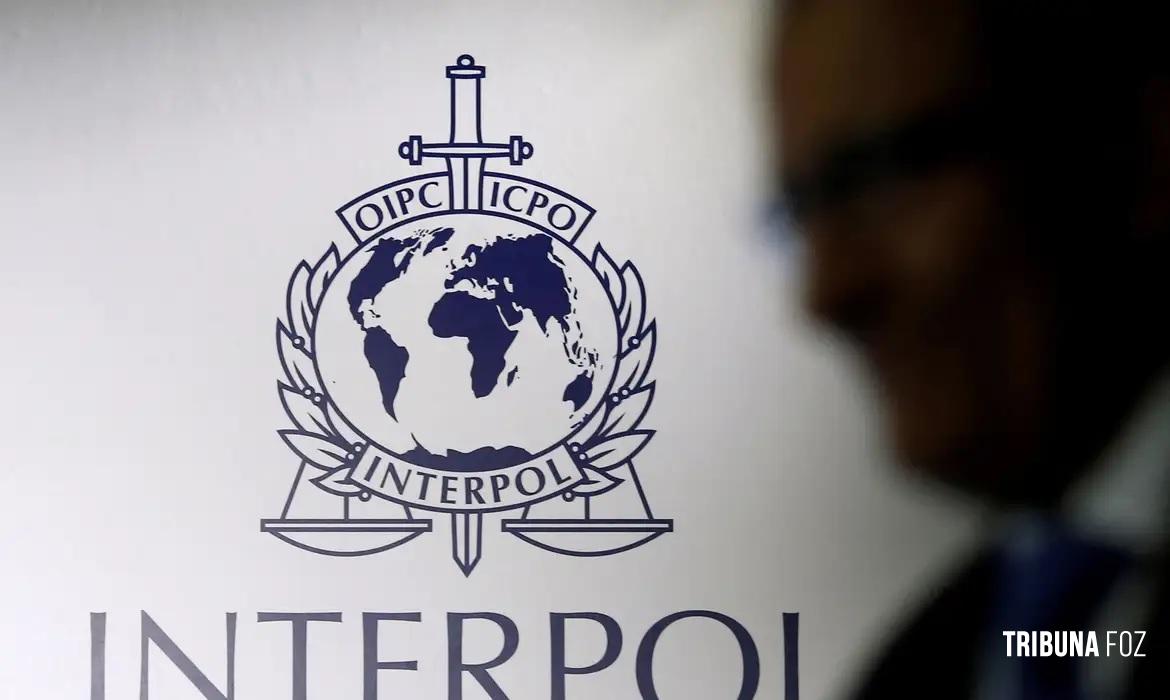Policia Federal pede inclusão de Zambelli na lista de procurados da Interpol Policia Federal pede inclusão de Zambelli na lista de procurados da Interpol