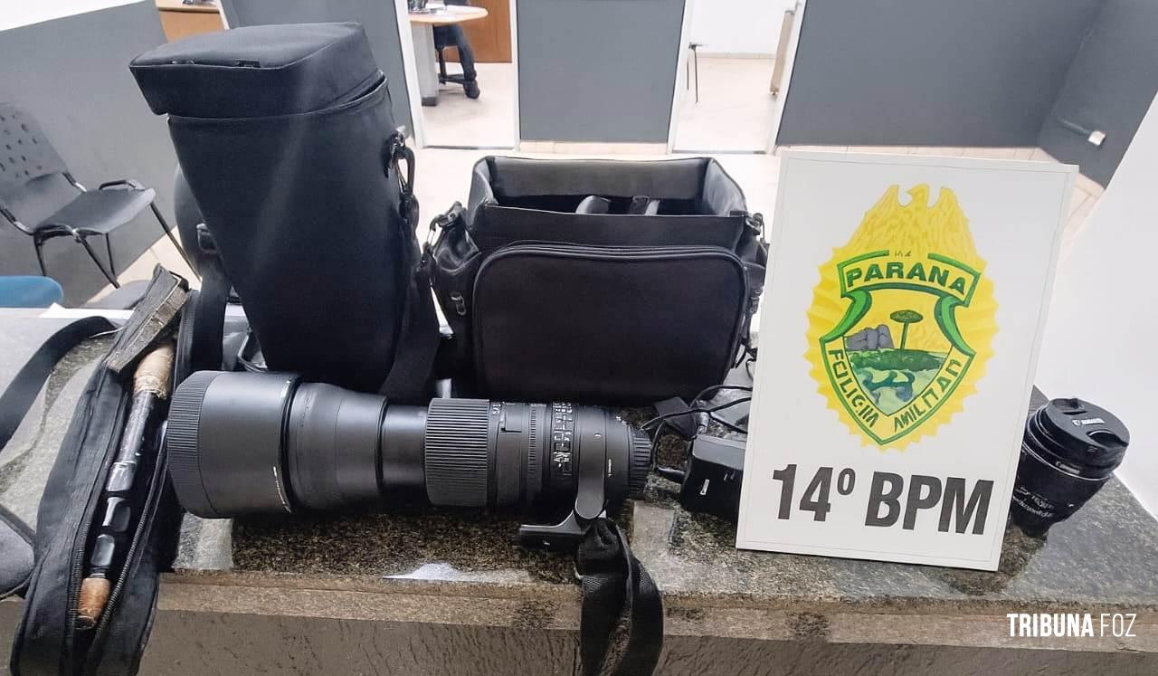 Policia Militar recupera câmera furtada durante a madrugada na Favela do Monsenhor Policia Militar recupera câmera furtada durante a madrugada na Favela do Monsenhor