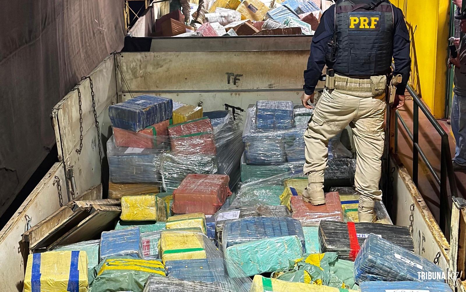 PRF apreende 17.230,5 Kg de maconha em Marechal Cândido Rondon