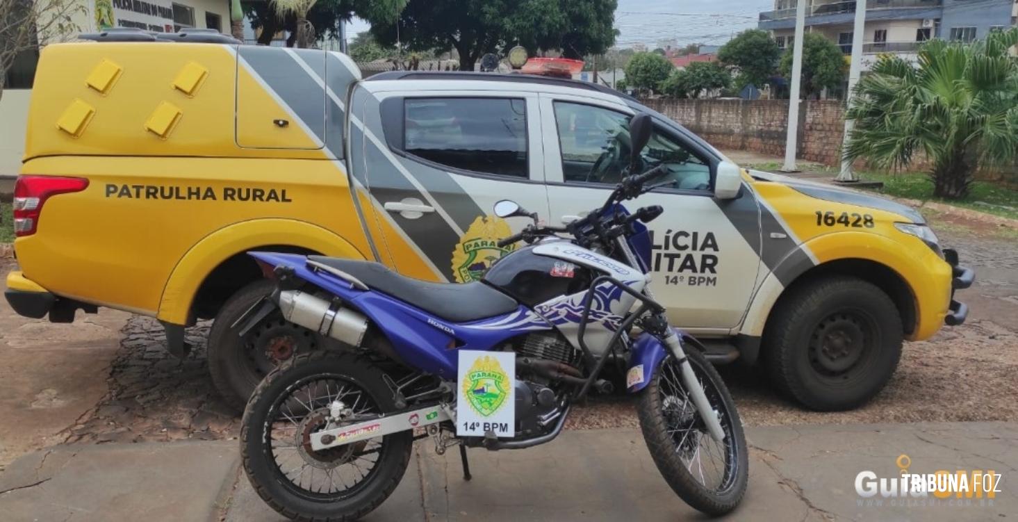 Abordagens da PM resultam em motos apreendidas em Medianeira e Itaipulândia Abordagens da PM resultam em motos apreendidas em Medianeira e Itaipulândia