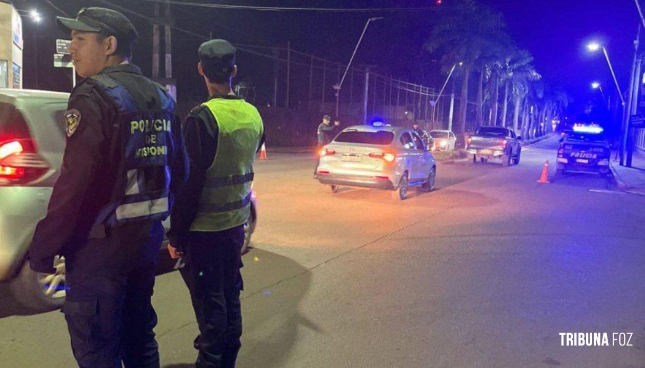 Blitz de trânsito em Puerto Iguazu termina com 17 motocicletas e 3 carros apreendidos Blitz de trânsito em Puerto Iguazu termina com 17 motocicletas e 3 carros apreendidos