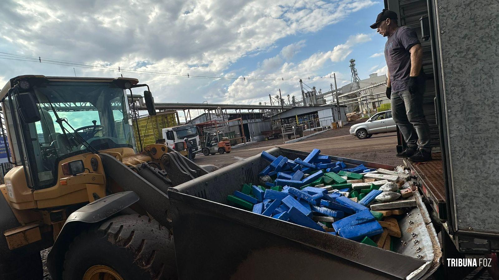 Polícia Federal de Foz do Iguaçu realiza incineração de 11 toneladas de drogas