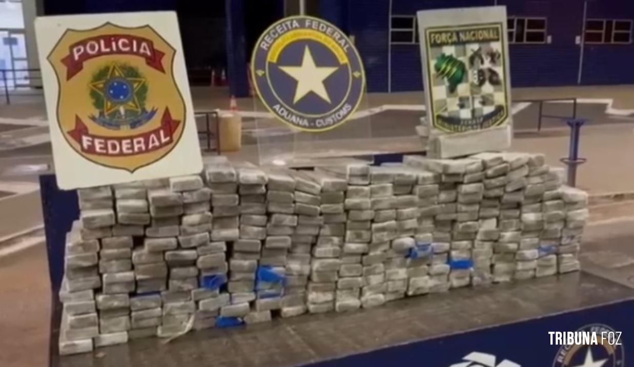 Receita Federal apreende drogas oculta em veículos na Ponte da Amizade Receita Federal apreende drogas oculta em veículos na Ponte da Amizade
