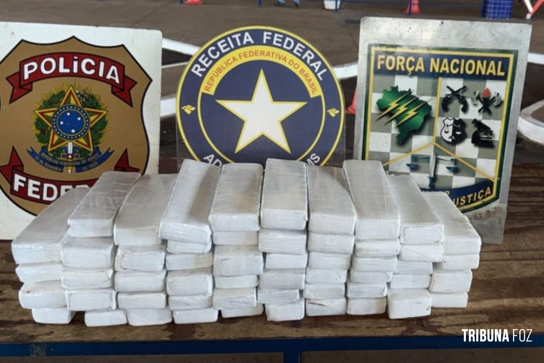 Fiscalização na Ponte da Amizade apreende 147 Kg de maconha em carro