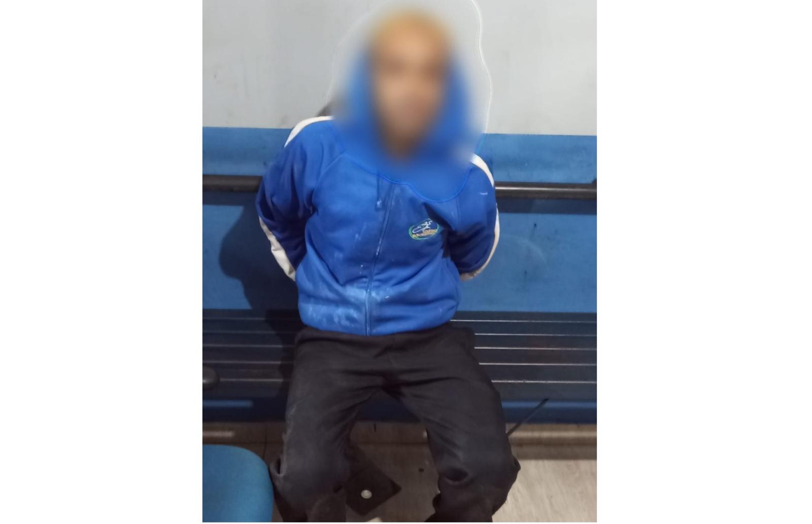 Guarda Municipal prende neto que agrediu a própria avó durante a madrugada no Jardim São Paulo Guarda Municipal prende neto que agrediu a própria avó durante a madrugada no Jardim São Paulo