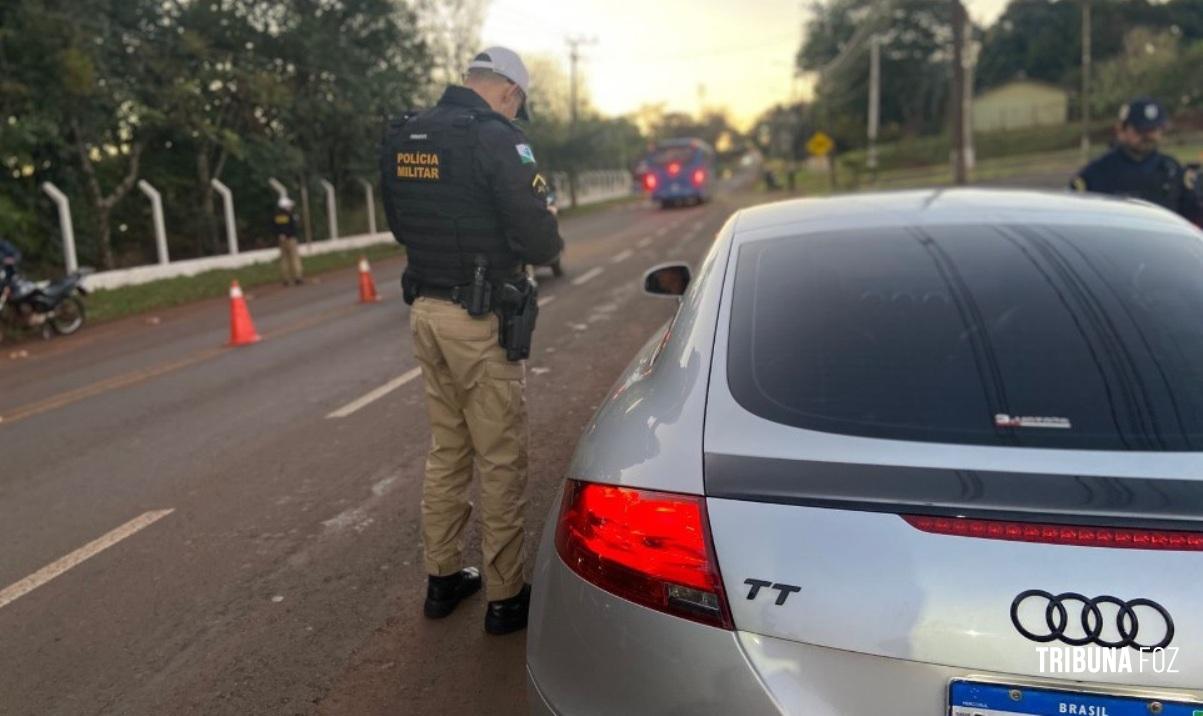 PM realiza operação bloqueio em conjunto com Guarda Municipal e Foztrans em Foz do Iguaçu PM realiza operação bloqueio em conjunto com Guarda Municipal e Foztrans em Foz do Iguaçu