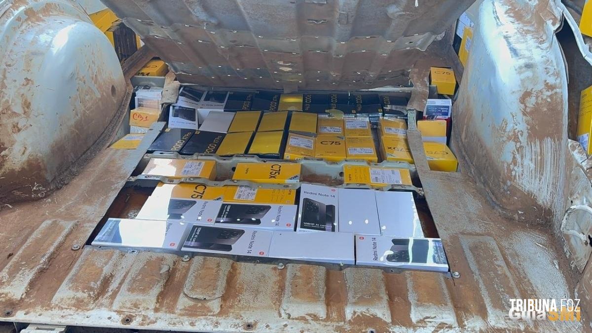 Receita Federal apreende R$ 490 mil em celulares na BR-277, em Medianeira Receita Federal apreende R$ 490 mil em celulares na BR-277, em Medianeira