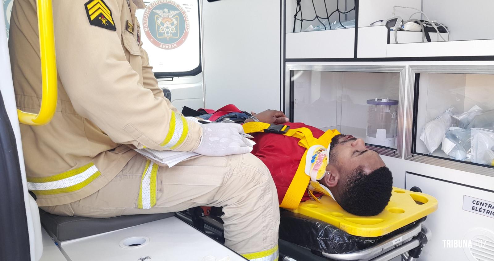 Ciclista fica ferido em acidente entre carro e bicicleta no Campos do Iguaçu Ciclista fica ferido em acidente entre carro e bicicleta no Campos do Iguaçu
