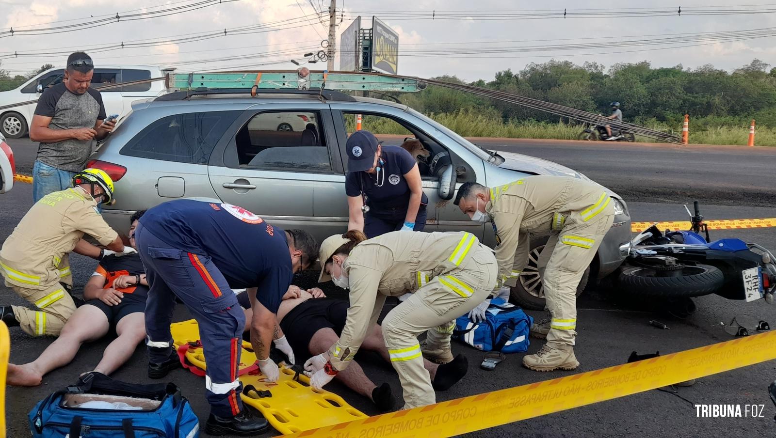 Corpo de Bombeiros são mobilizados após colisão no viaduto em construção de acesso a Argentina Corpo de Bombeiros são mobilizados após colisão no viaduto em construção de acesso a Argentina