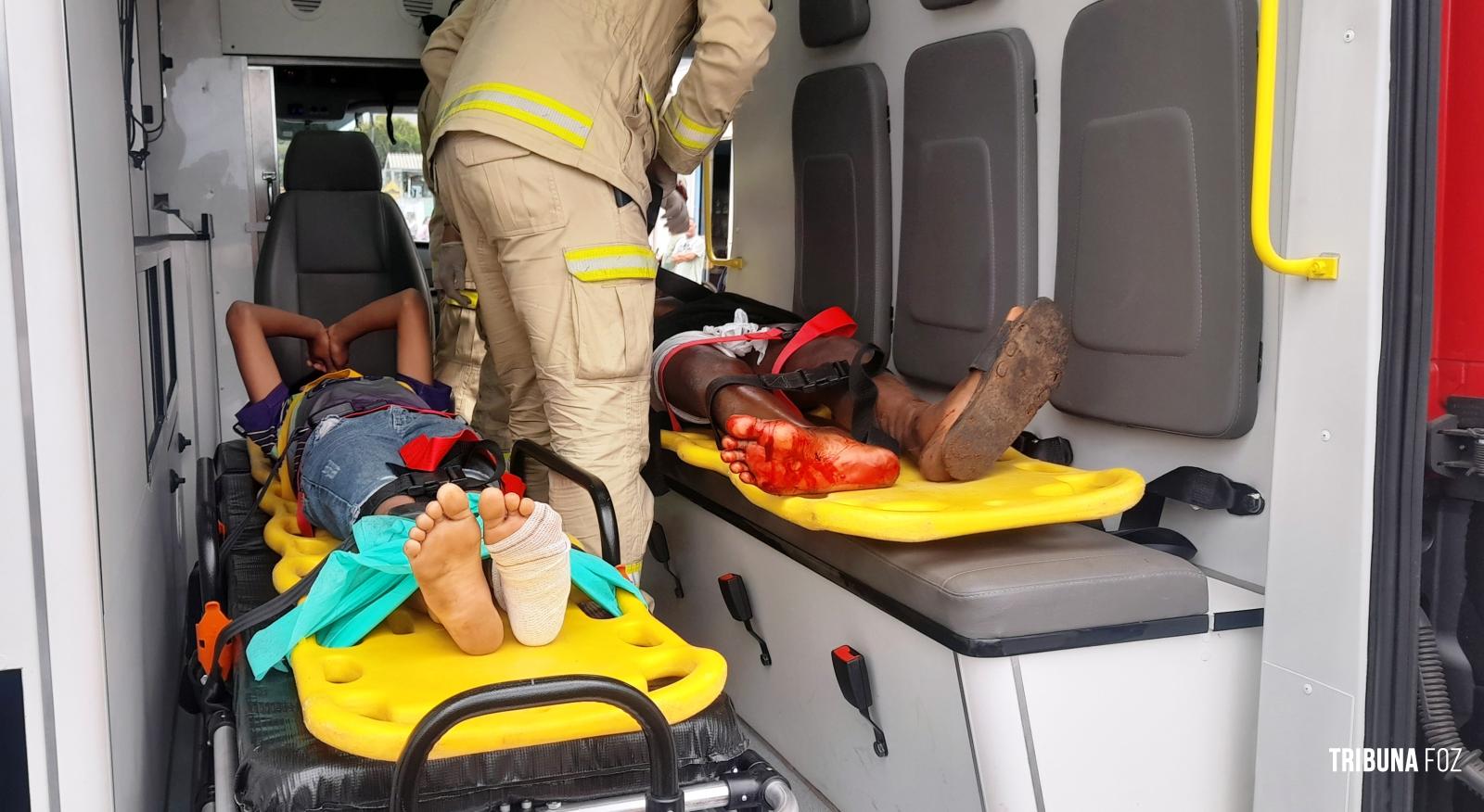Corpo de Bombeiros socorre duas crianças após acidente dentro de escola no Porto Meira 