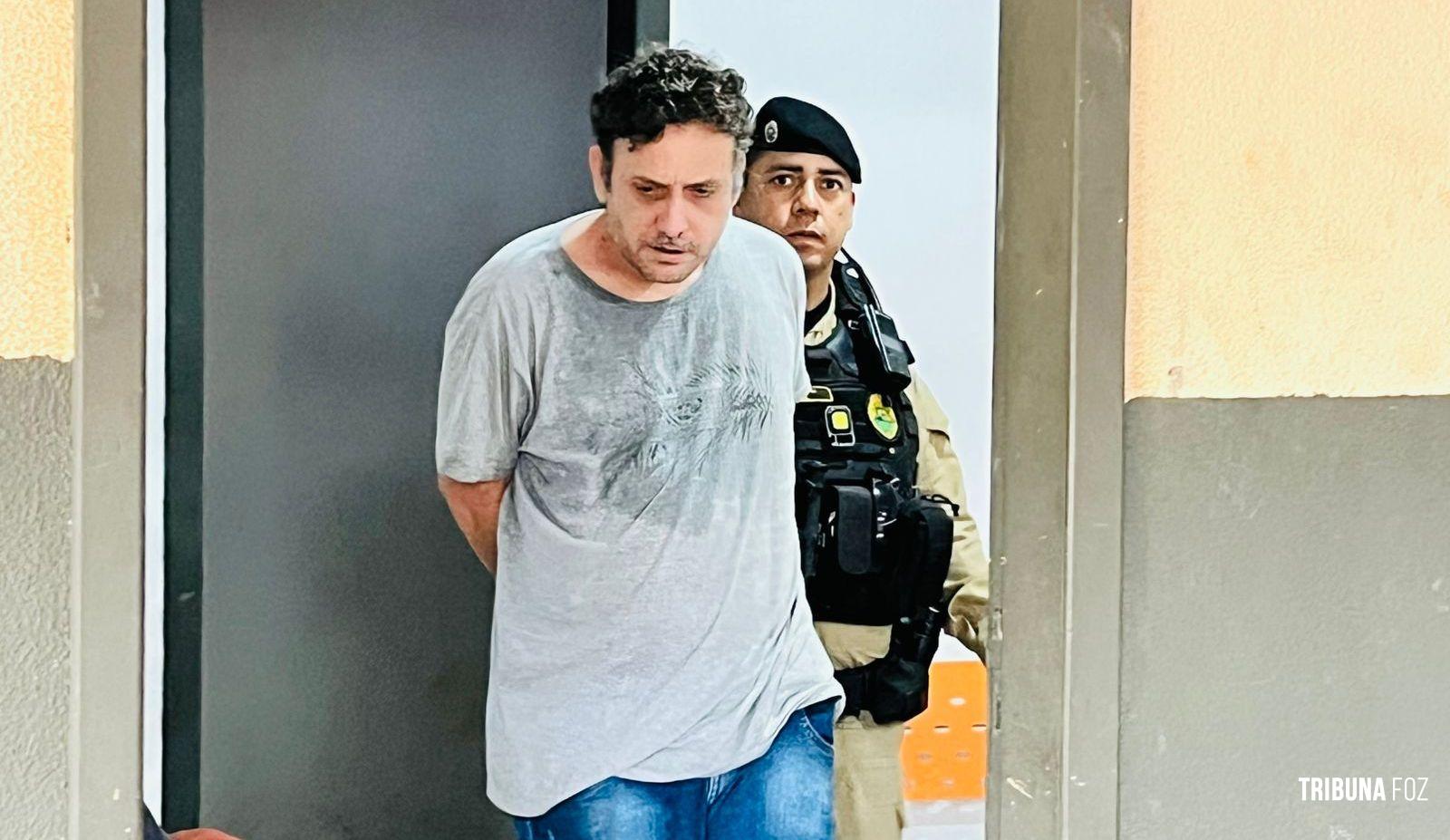 Filho mata o próprio pai a golpes de machado no Portal da Foz Filho mata o próprio pai a golpes de machado no Portal da Foz