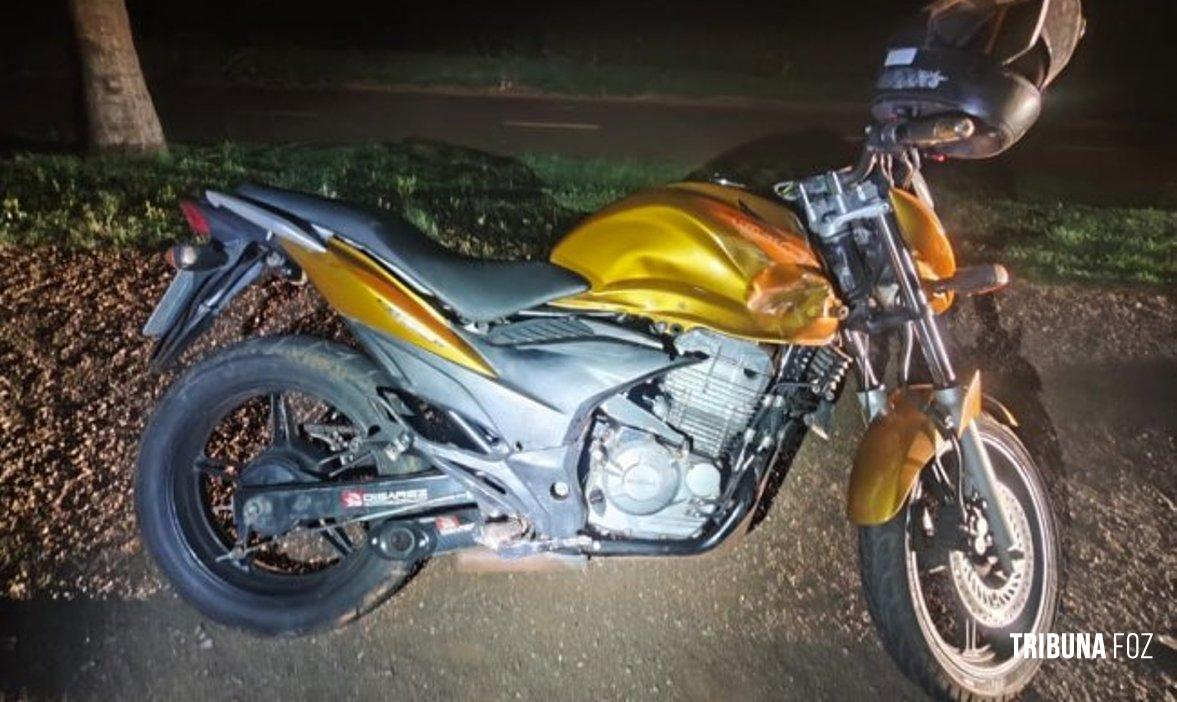 Motociclista fica ferido em acidente na PR-488 em Santa Helena Motociclista fica ferido em acidente na PR-488 em Santa Helena