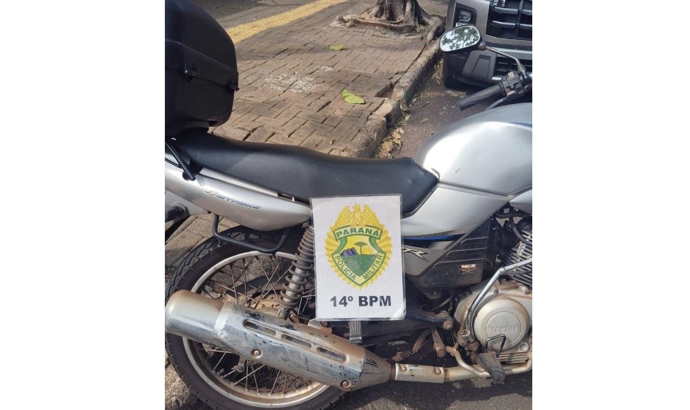 PM recupera motocicleta roubada nas proximidades do Bosque Guarani PM recupera motocicleta roubada nas proximidades do Bosque Guarani