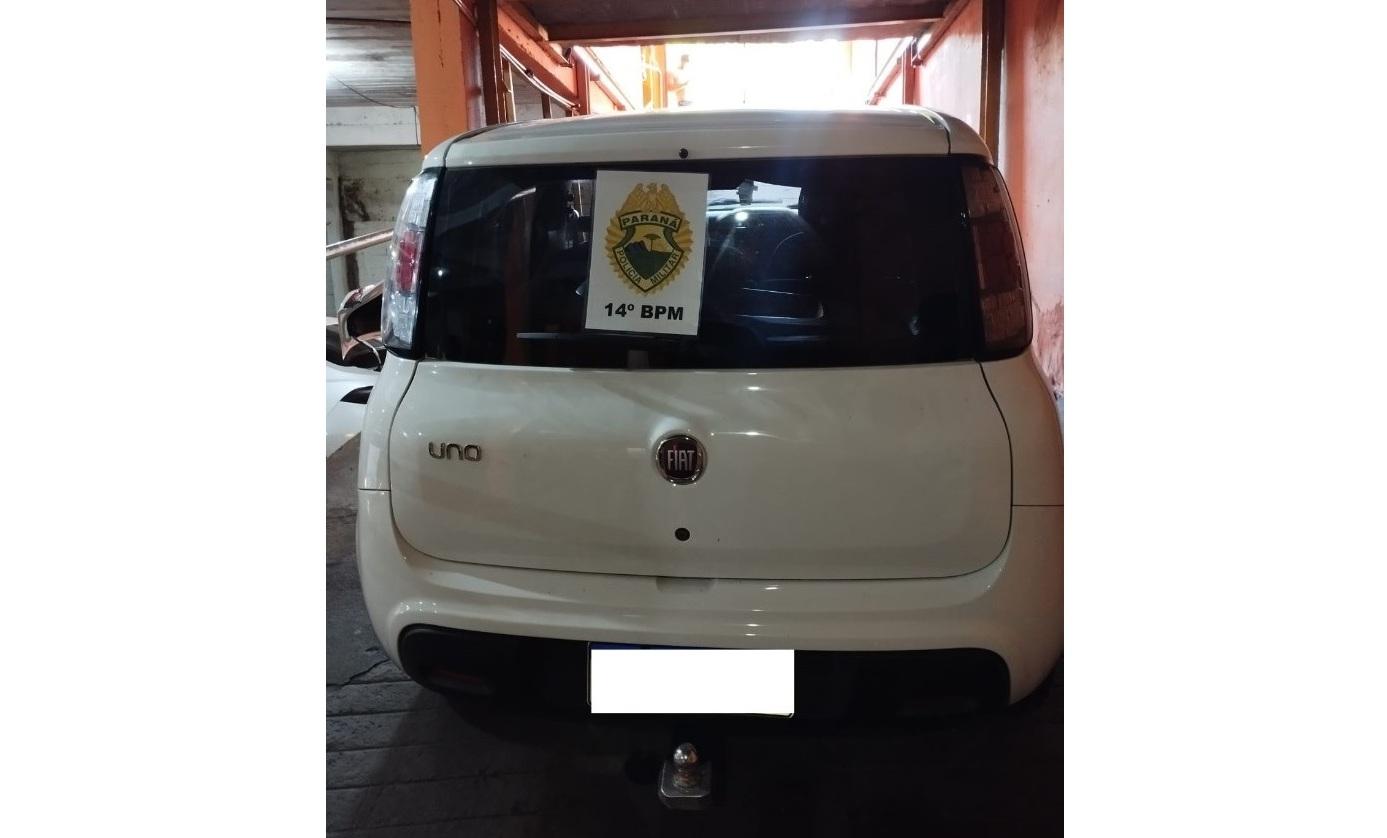 PM recupera veículo furtado em São Paulo que estava em uma garagem da Vila Portes e detém três pessoas