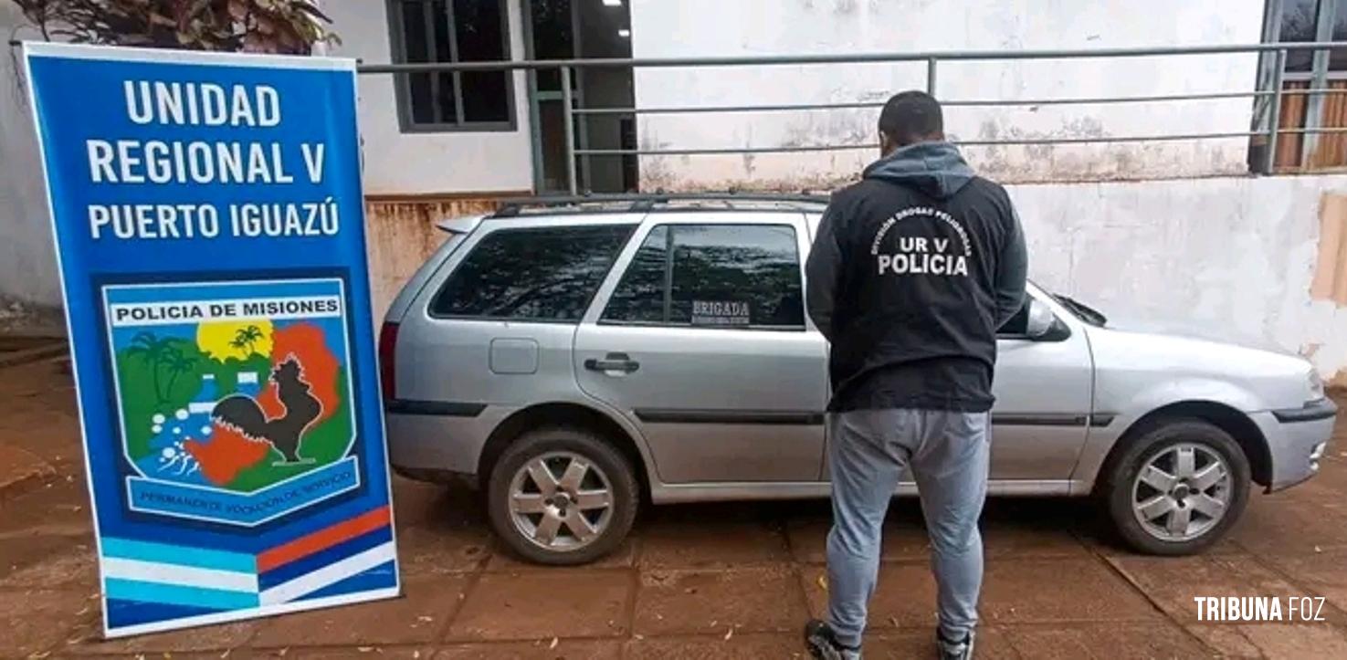Policia de Puerto Iguazu apreende veículo com mandado de busca e apreensão que estava prestes a ser vendido no Paraguai Policia de Puerto Iguazu apreende veículo com mandado de busca e apreensão que estava prestes a ser vendido no Paraguai