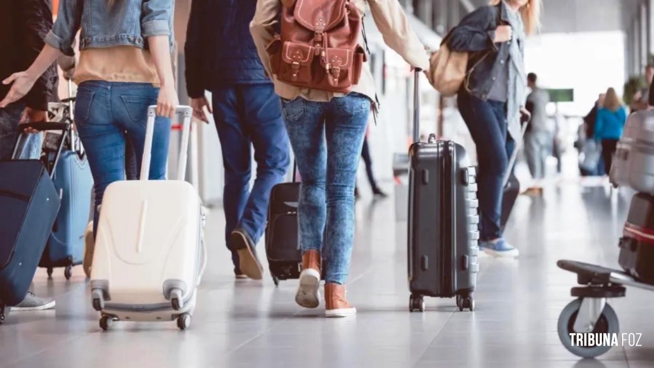 Câmara aprova PL que proíbe cobrar por bagagem de mão em voo nacional Câmara aprova PL que proíbe cobrar por bagagem de mão em voo nacional