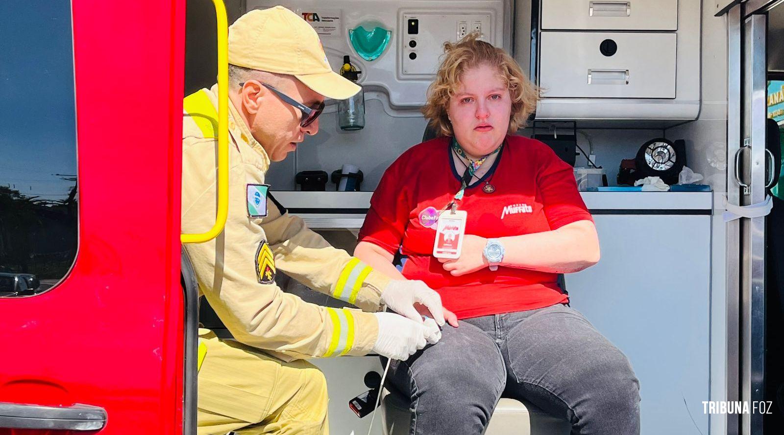 Colisão entre bicicleta e automóvel deixa ciclista ferido 
