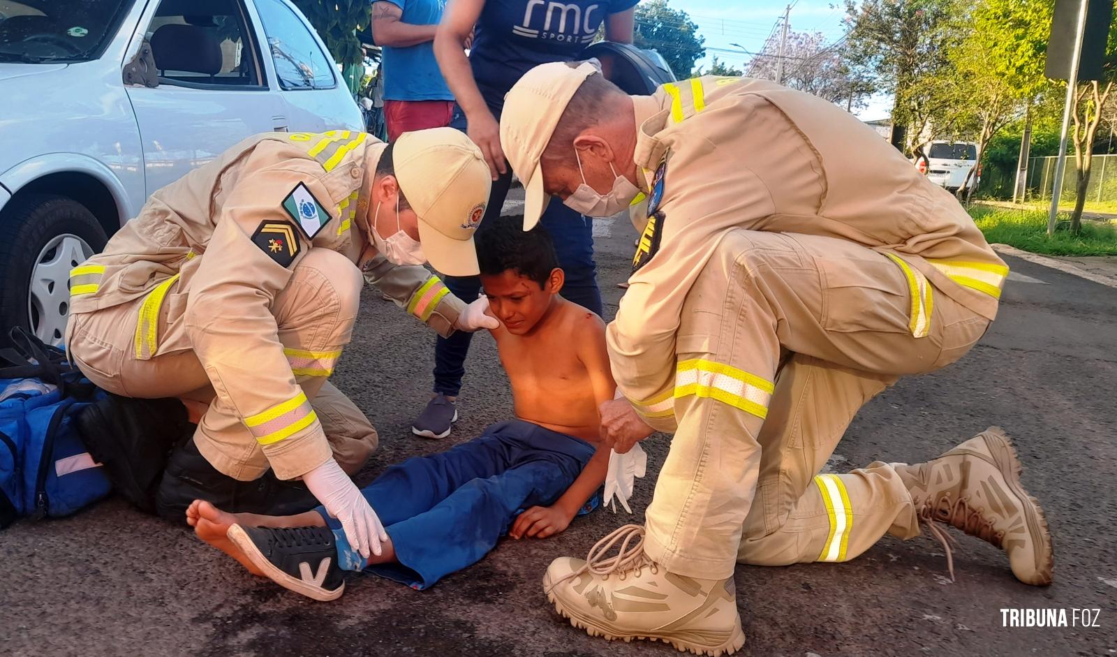 Criança é atropelada por ciclista ao sair do colégio no Bairro Porto Meira Criança é atropelada por ciclista ao sair do colégio no Bairro Porto Meira