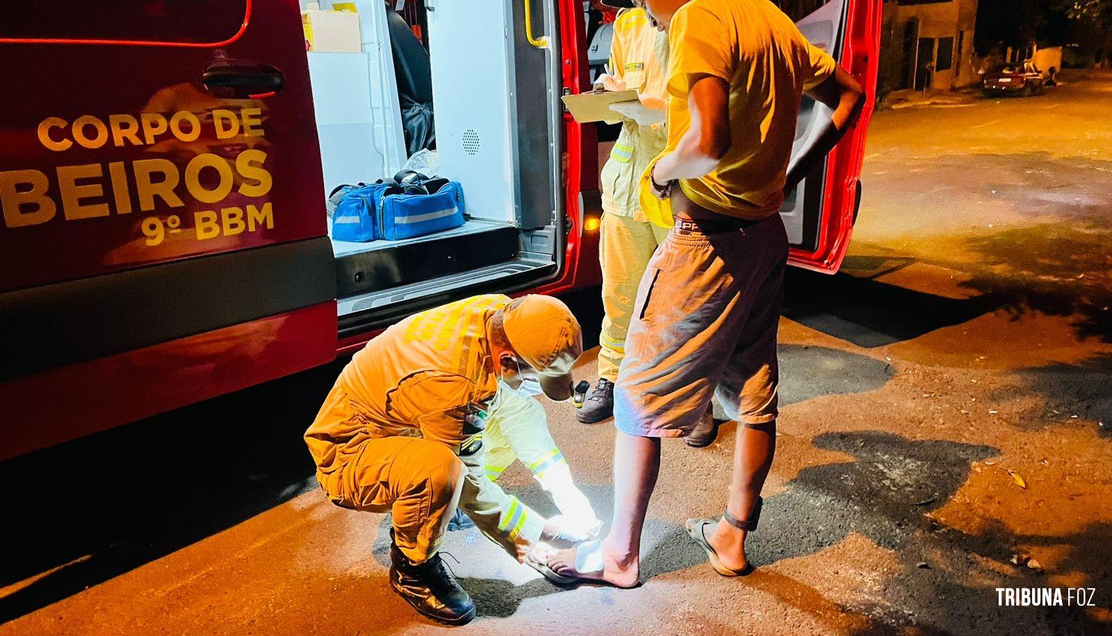 Homem é atacado por cachorro e recusa atendimento médico por estar usando tornozeleira eletrônica Homem é atacado por cachorro e recusa atendimento médico por estar usando tornozeleira eletrônica