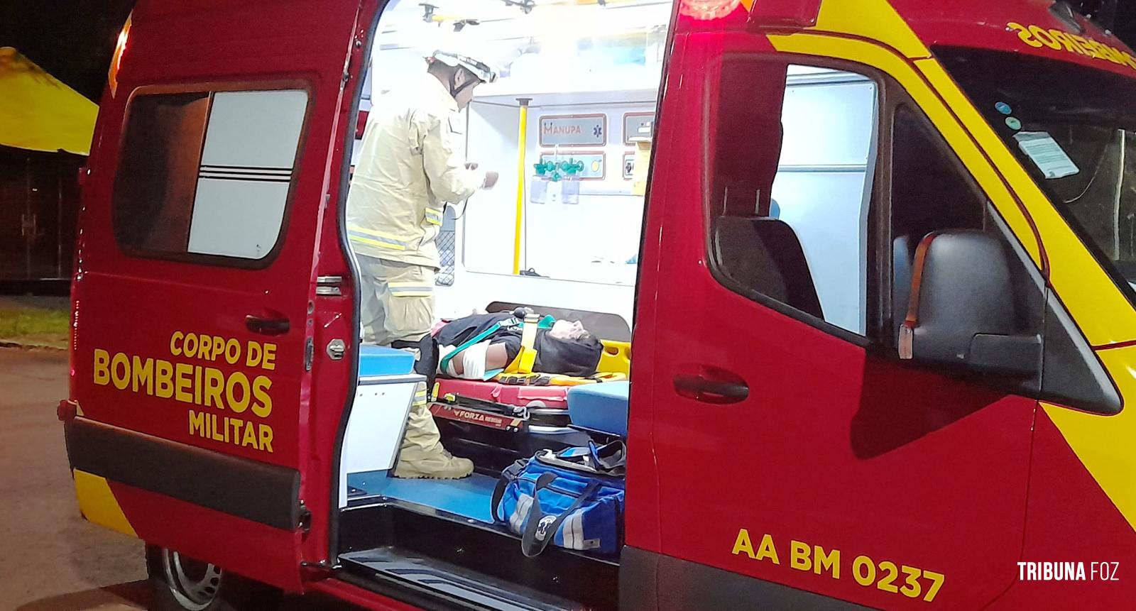 Motociclista é socorrido pelo Siate após colisão na Av. General Meira Motociclista é socorrido pelo Siate após colisão na Av. General Meira