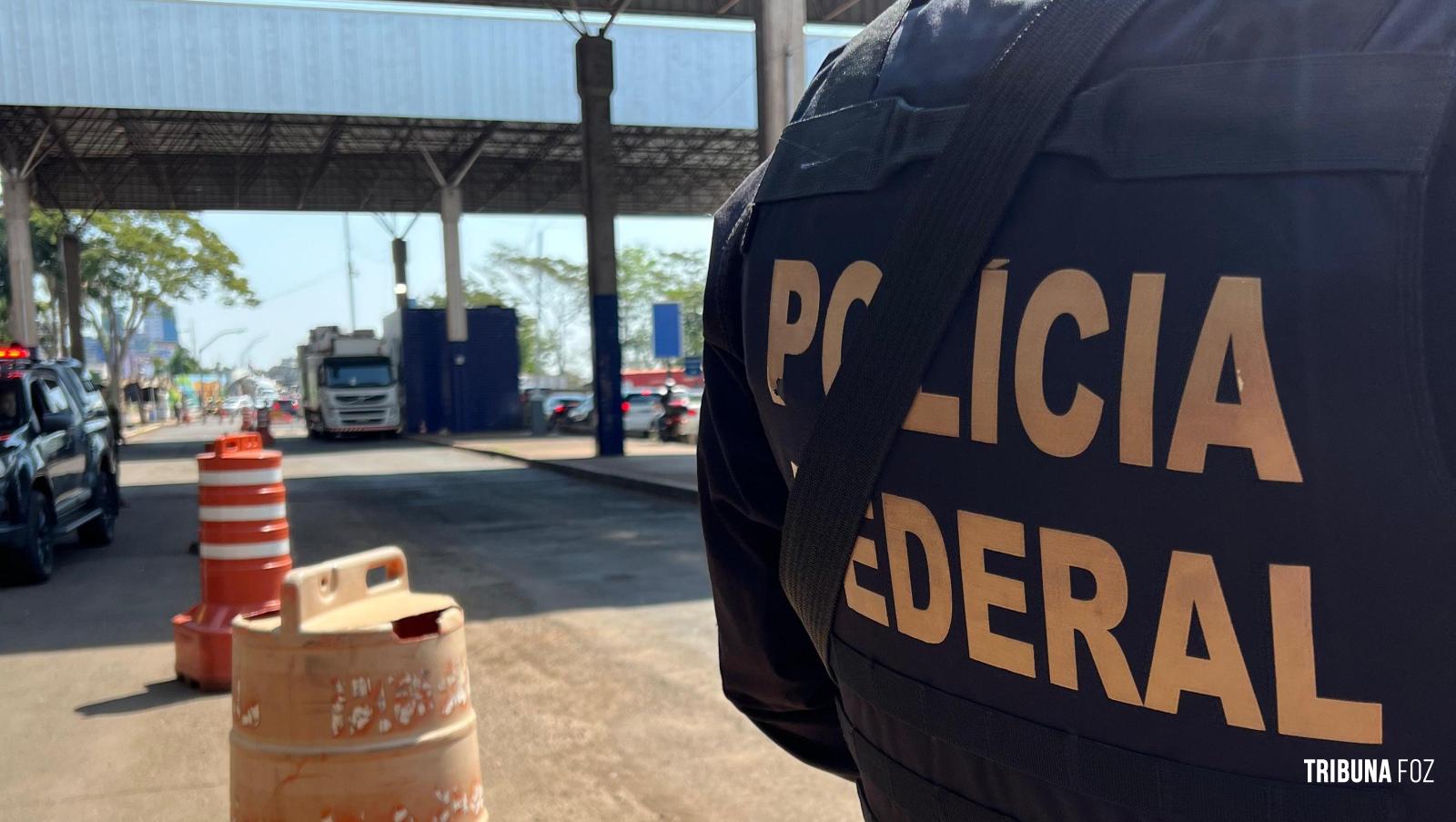 Polícia Federal cumpre mandado de prisão contra brasileiro condenado por roubo e acusado de homicídio