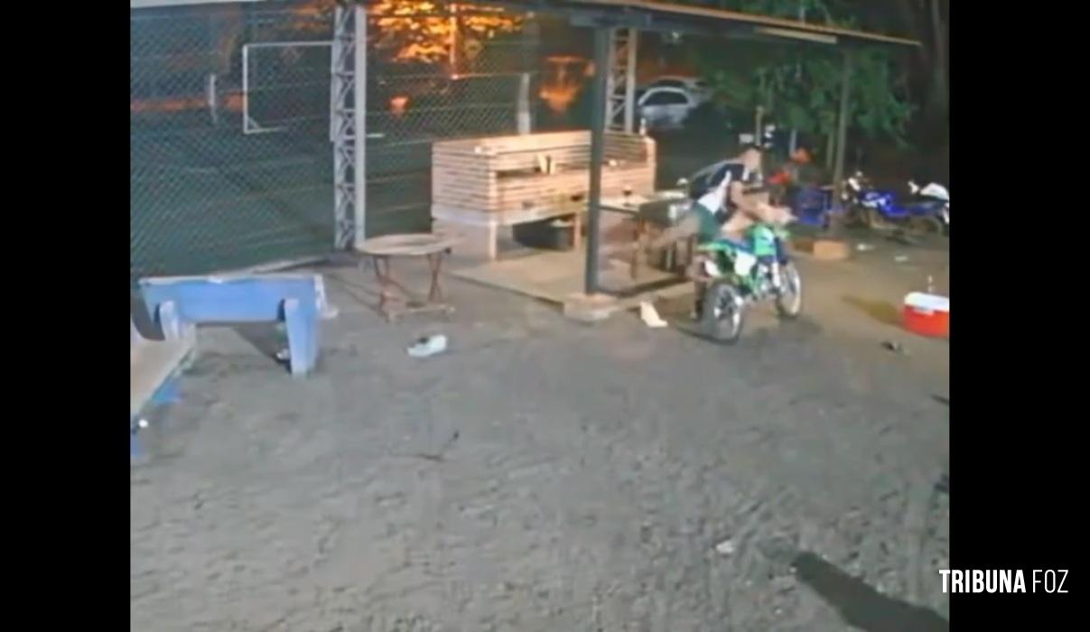 Premio principal "Porco" de um torneio beneficente é furtado em Hernandárias no Paraguai