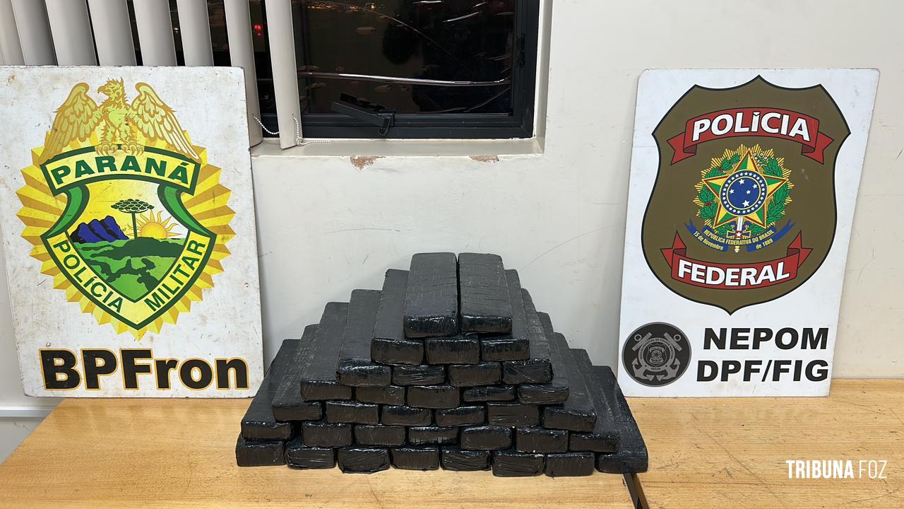 BPFRON prende mulher com 22,950 Kg de maconha na mala em ônibus em Santa Terezinha de Itaipu