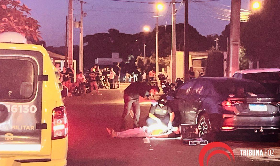 Homem é executado a tiros dentro de Corolla no bairro Três Lagoas 