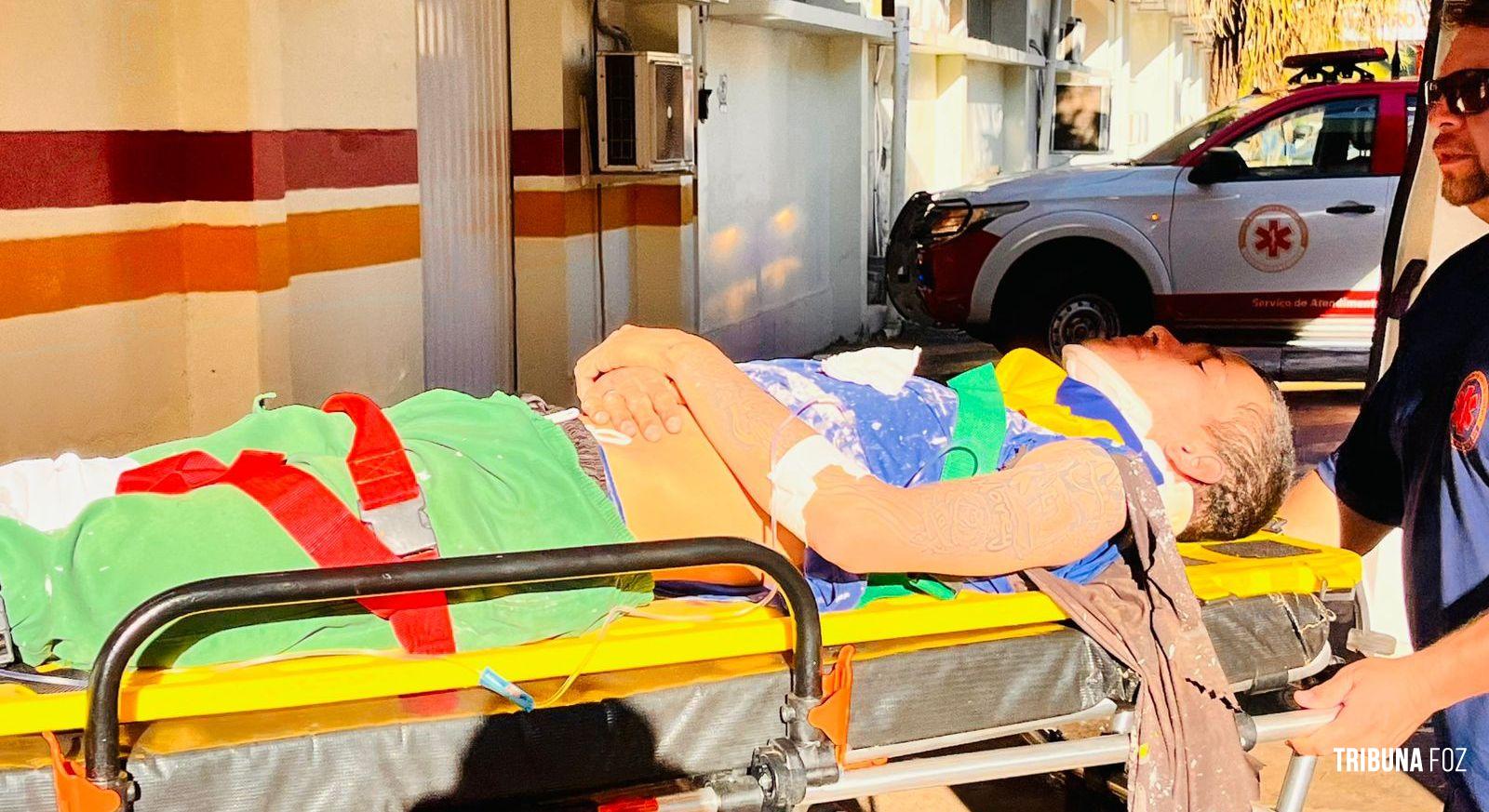 Motociclista sofre fratura exposta após colisão no Jardim Copacabana 