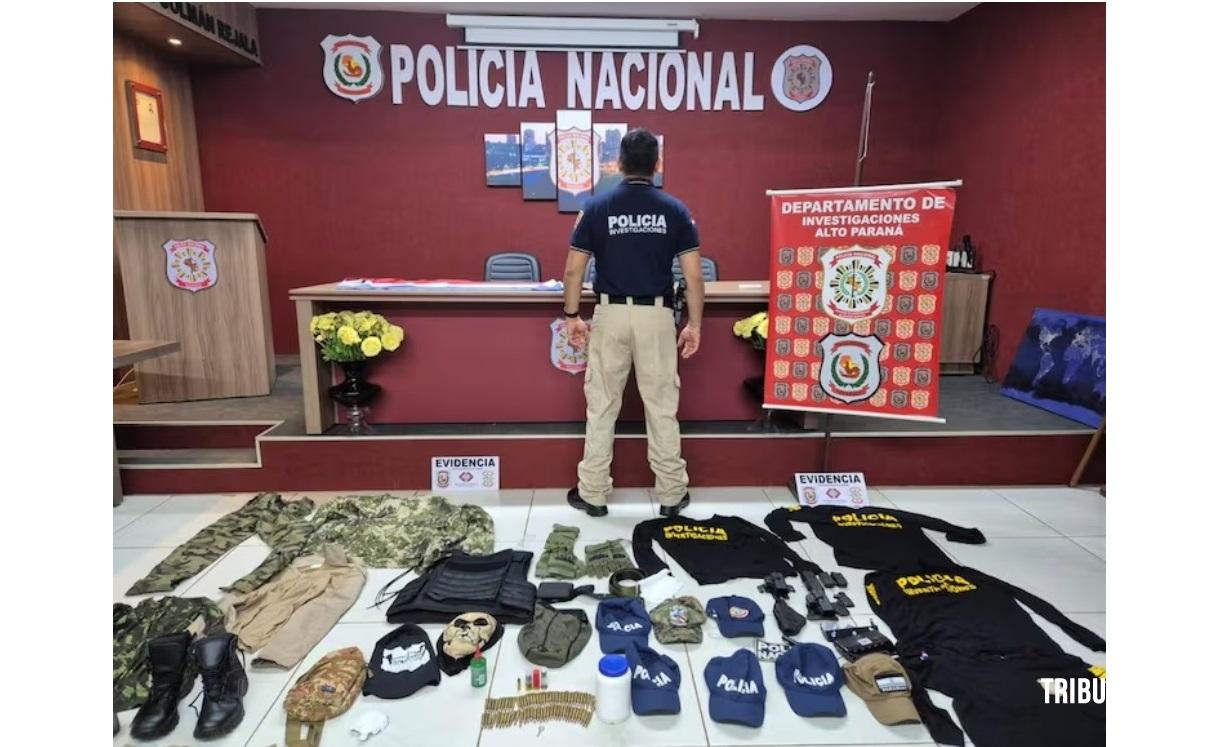 Policia prende homem com uniformes da policia e equipamentos usados em assalto que terminou com dois mortos em Presidente Franco