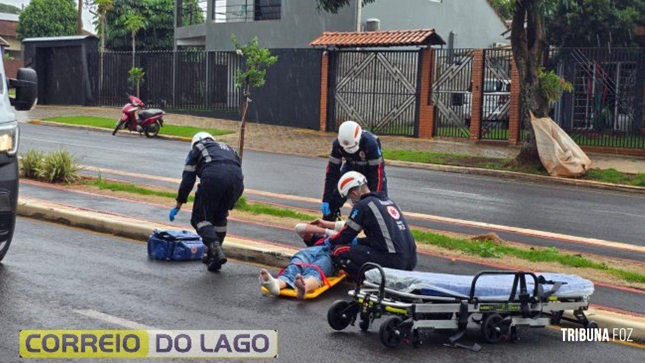 SAMU socorre motociclista vítima de acidente entre carro e moto em Santa Helena