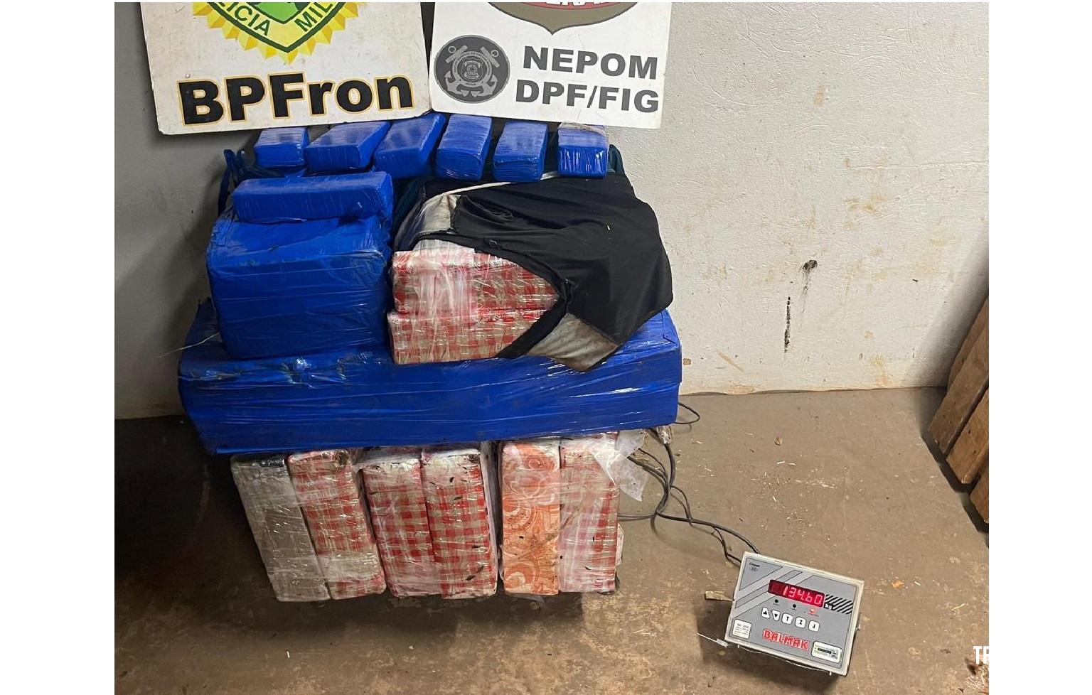 BPFRON e PF apreendem 134,7 Kg de maconha e prendem três homens em Foz do Iguaçu